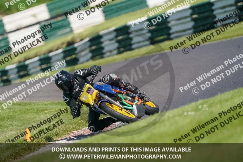 cadwell no limits trackday;cadwell park;cadwell park photographs;cadwell trackday photographs;enduro digital images;event digital images;eventdigitalimages;no limits trackdays;peter wileman photography;racing digital images;trackday digital images;trackday photos